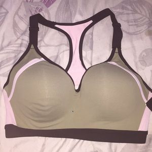 Victoria’s Secret Incredible Sport Bra